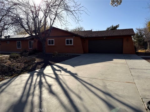 Photo of 10584 8th Ave, Hesperia, CA 92345 (MLS # OC26047103)