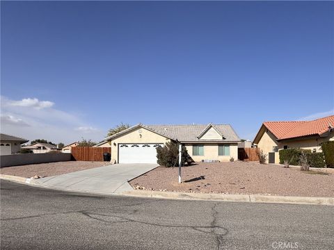 Photo of 14752 Grafton Ln, Helendale, CA 92342 (MLS # HD25239351)