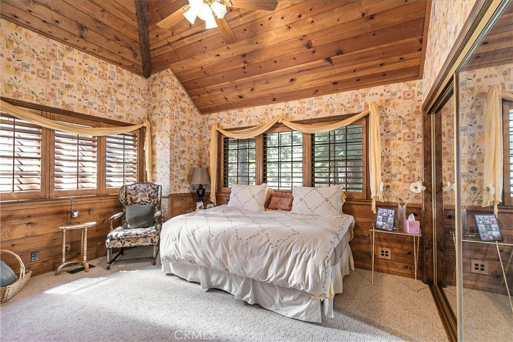Lake Arrowhead, California, 92352, United States, 4 Bedrooms Bedrooms, ,5 BathroomsBathrooms,Residential,Active,2029756