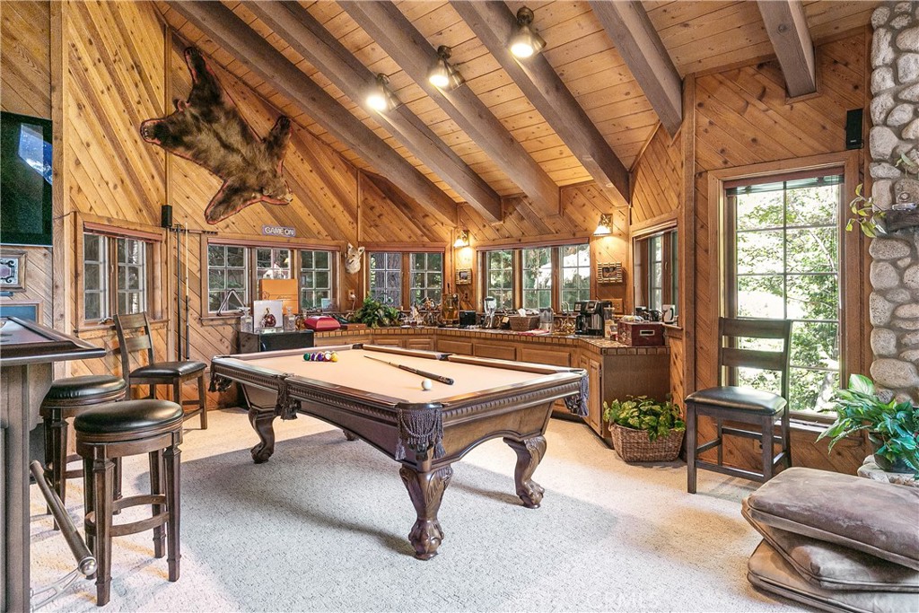 Lake Arrowhead, California, 92352, United States, 4 Bedrooms Bedrooms, ,5 BathroomsBathrooms,Residential,Active,2029756