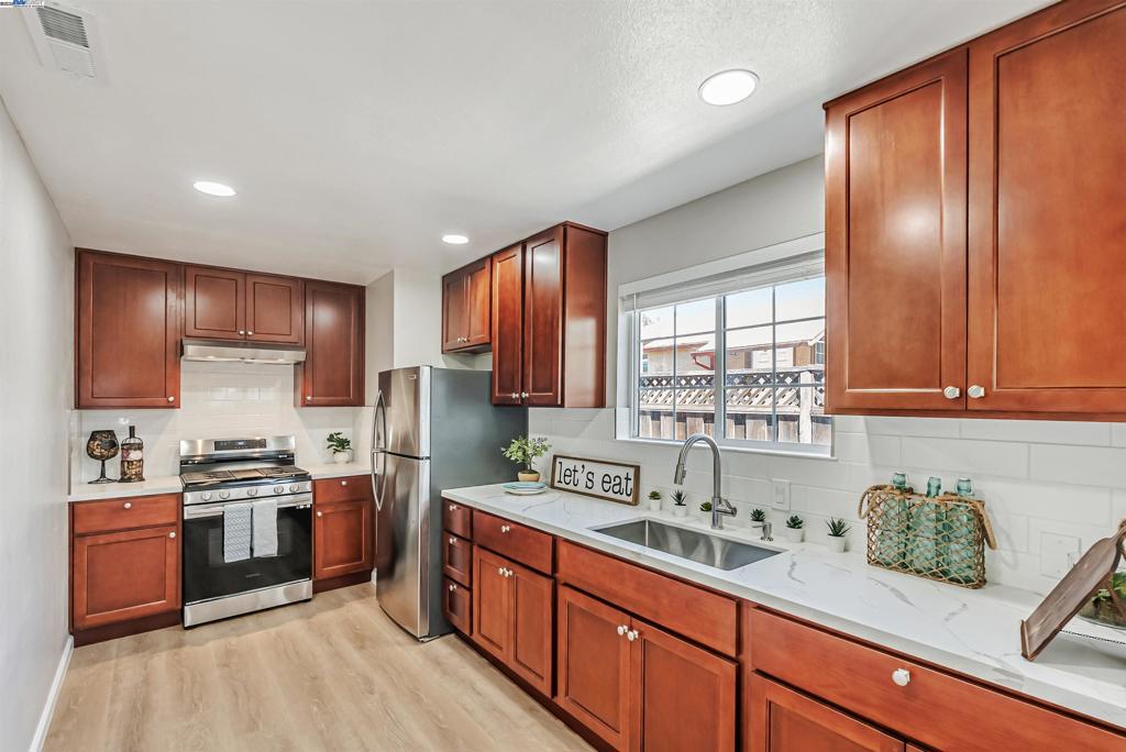 SAN PABLO PROP - Residential