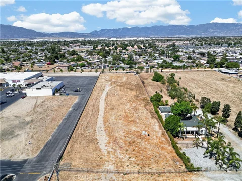MLS: TR26189099