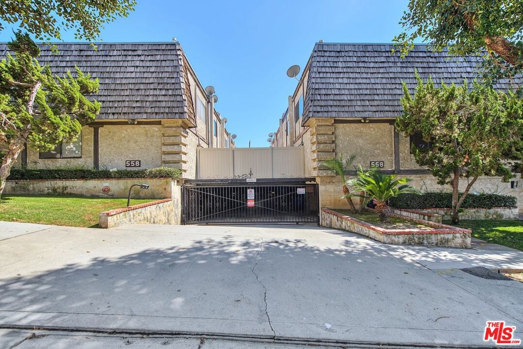558 Evergreen Street