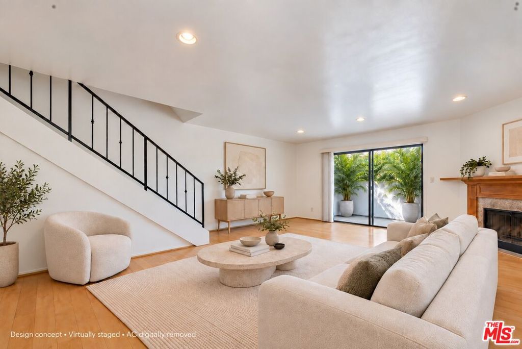 558 Evergreen Street 2