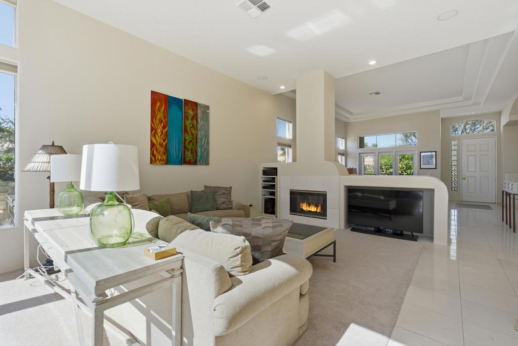 La Quinta Fairways - Residential