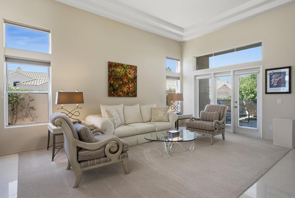 La Quinta Fairways - Residential