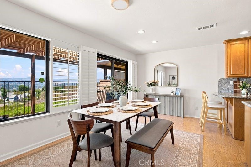 6011 E Montefino