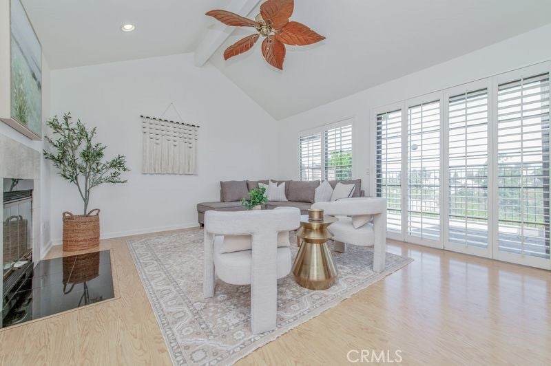 6011 E Montefino