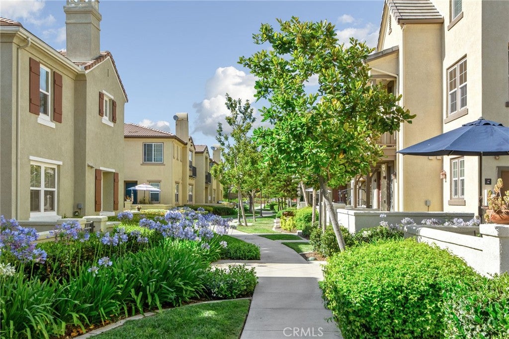 13218 Stellar Avenue