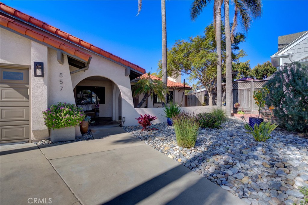 PROPERTIES 857 Forest Glen Drive