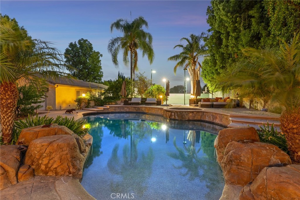 22851 Calvert Street