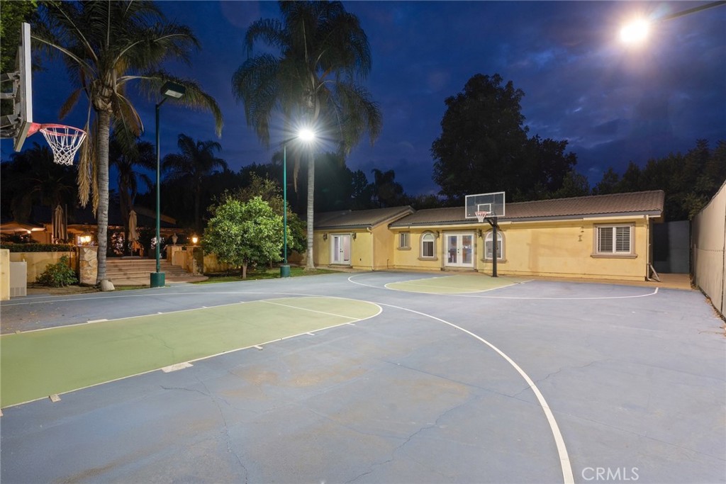 22851 Calvert Street