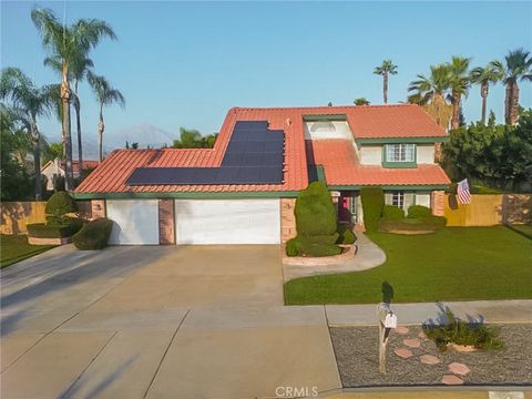 Photo of 123 S La Salle ST, Redlands, CA 92374 (MLS # IG26107200)