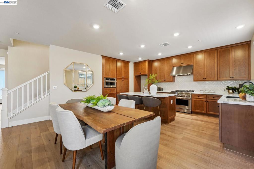 802 Abigail Pl, Walnut Creek CA 94598