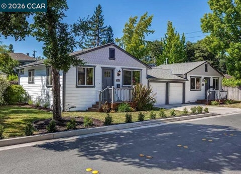 Photo of 3590 Walnut St ST, Lafayette, CA 94549 (MLS # 41151502)