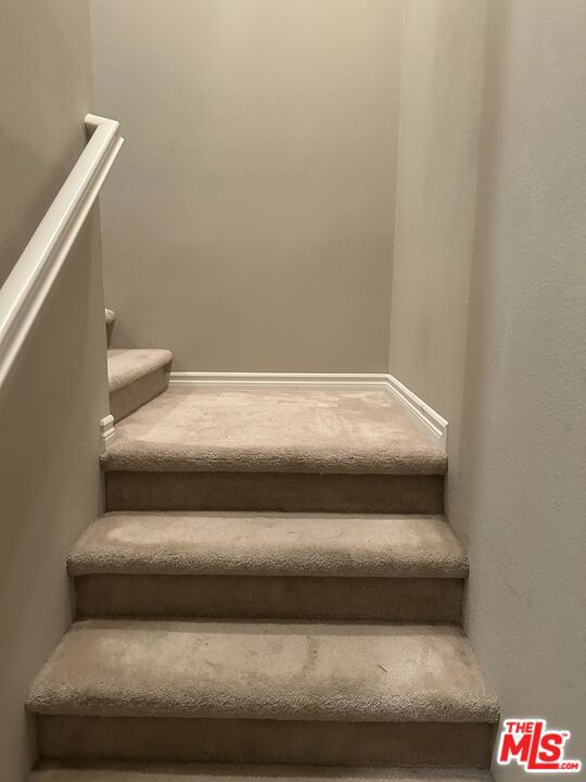 11433 Excelsior Drive E