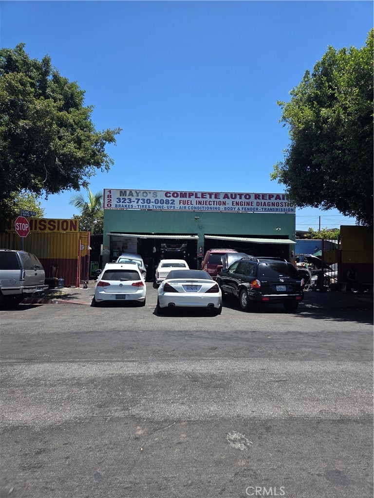 1820 W Adams Boulevard