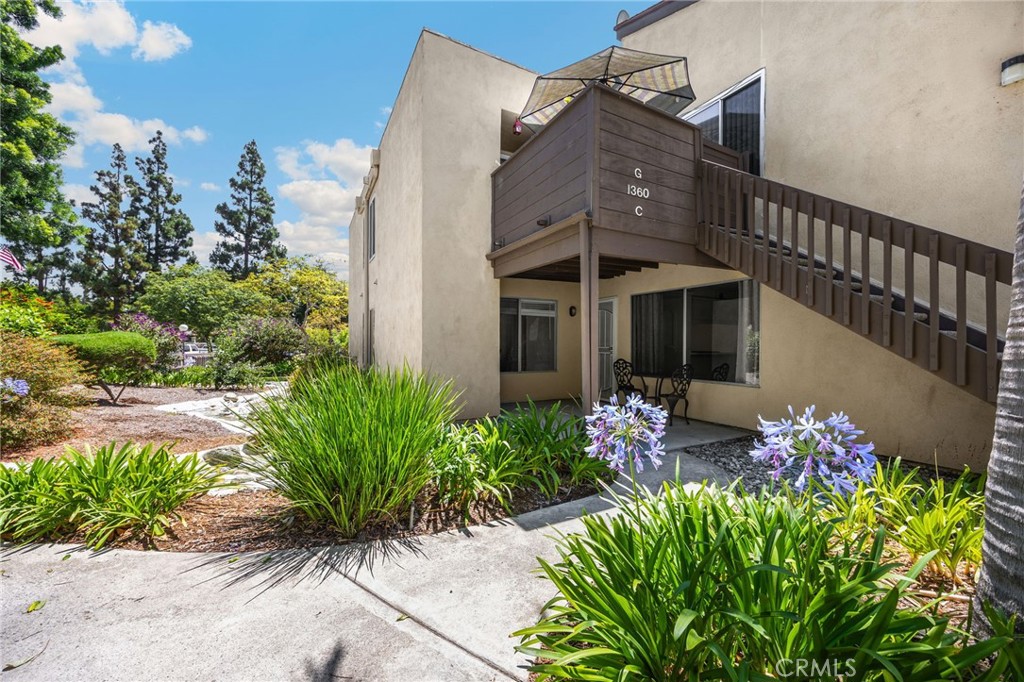 1360 Cabrillo Park Drive C