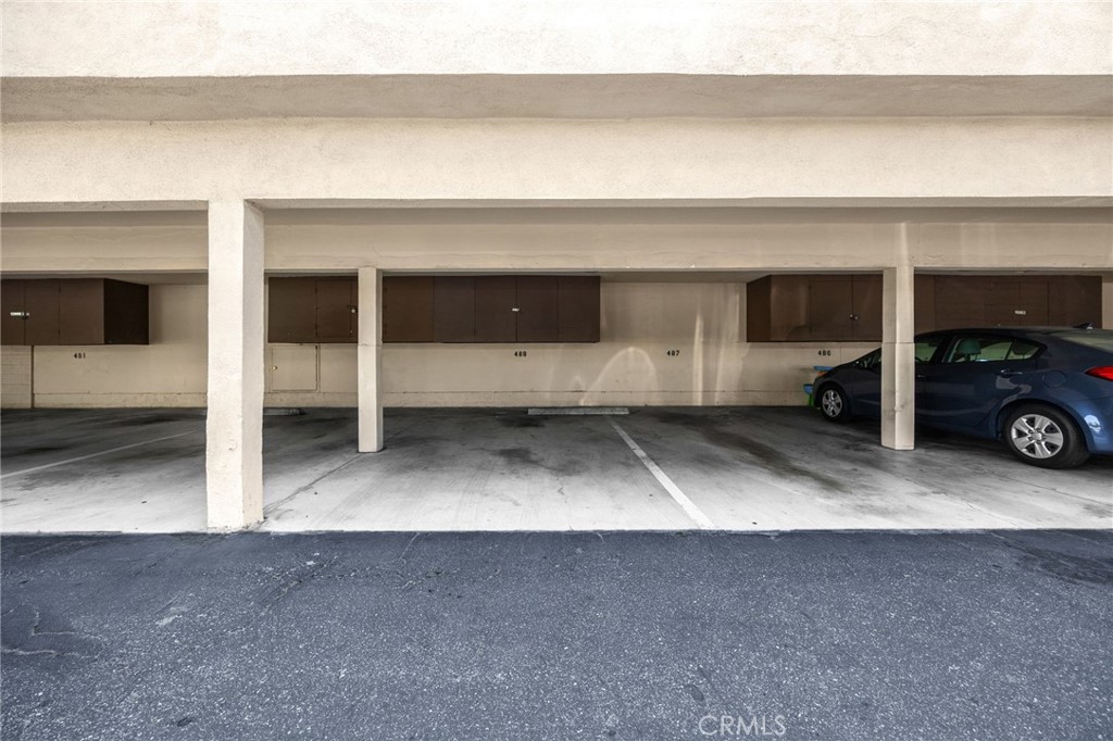 1360 Cabrillo Park Drive C
