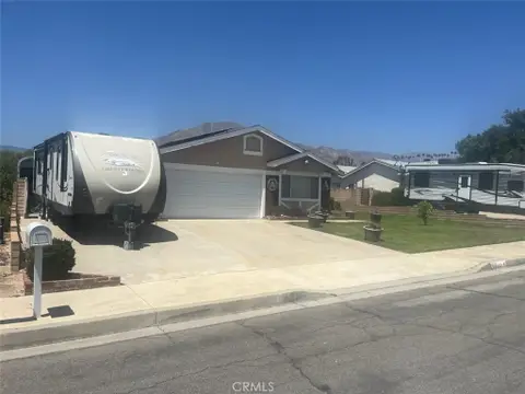 28450 Sycamore Dr, Highland, CA 92346 - MLS#: IV26131545