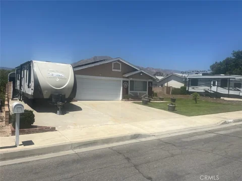 28450 Sycamore Dr, Highland, CA 92346 - MLS#: IV26131545