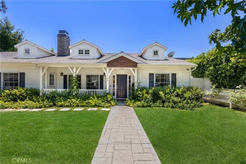 Tiny photo for 11156 Valley Spring Lane, Studio City, CA 91602 (MLS # SR26157865)