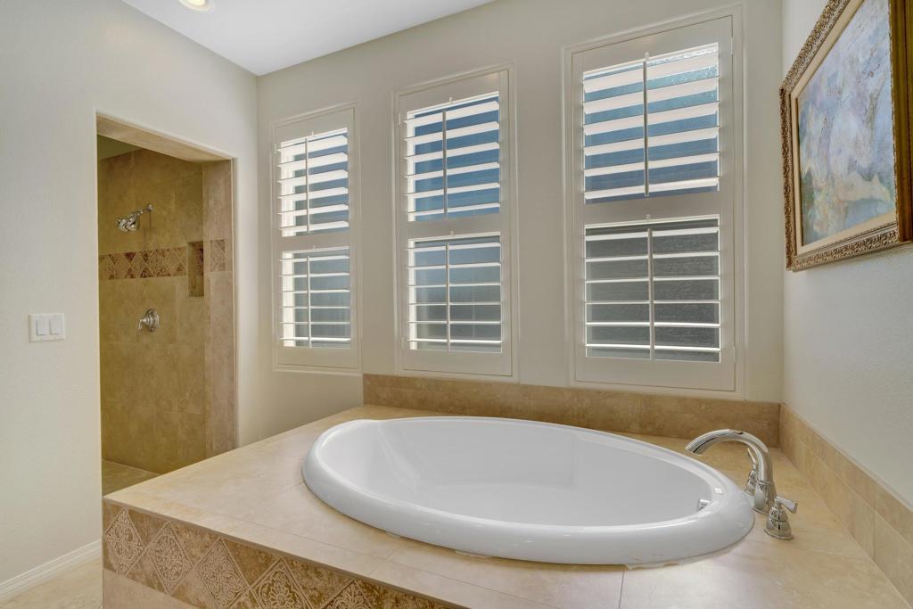 Santo Tomas - Residential