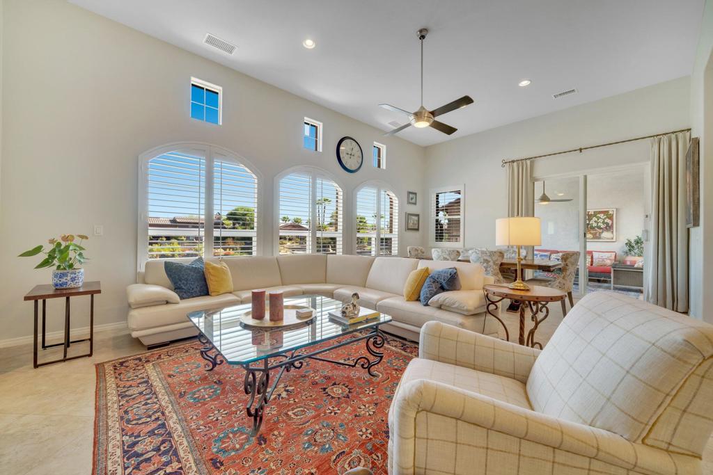 Santo Tomas - Residential