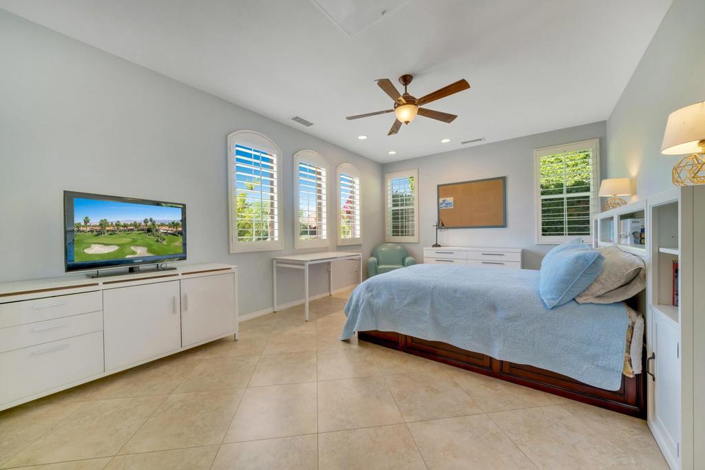 Santo Tomas - Residential