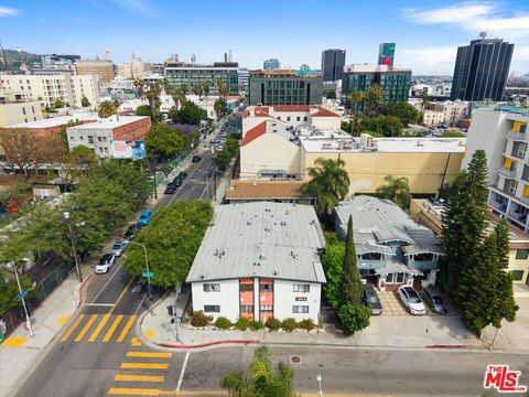 Photo of 6610 Selma Avenue, Los Angeles, CA 90028 (MLS # 26809459)