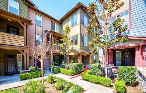 713 S Azusa Avenue A Azusa CA 91702