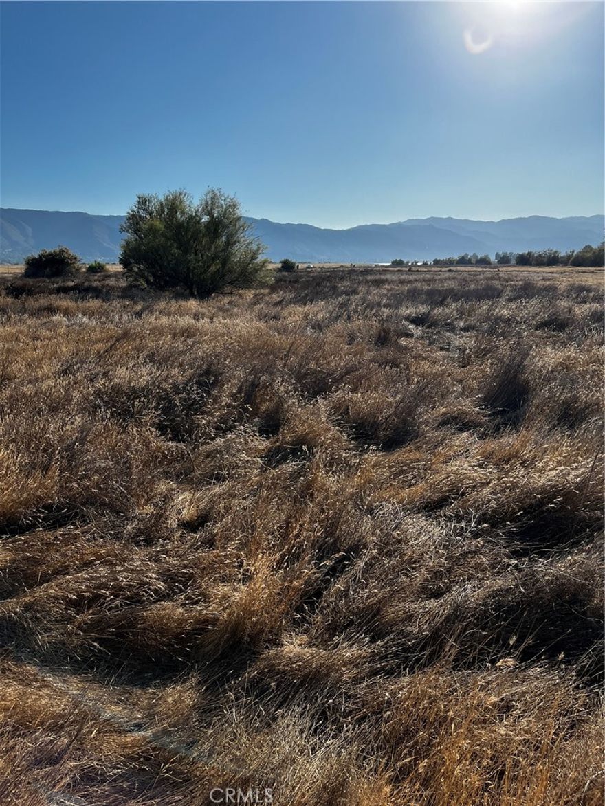 The city is growing, and we offer you`re the great opportunity to build your house with a like view. Property is walking distance to private beach area of the lake. Area features include biking, boating, hiking and other outdoor activities. Lake Elsinore located in a residential neighborhood, property is close to all services including schools, shopping, frwy access and Outlets at Lake Elsinore.