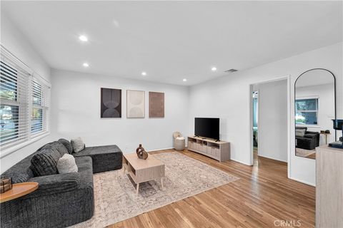 Photo of 6243 Langdon Ave, Van Nuys, CA 91411 (MLS # SR26068405)