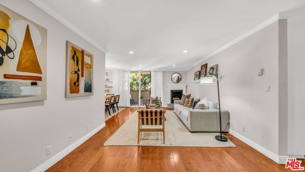 Photo of 1130 9th Street #1, Santa Monica, CA 90403 (MLS # 25591759)