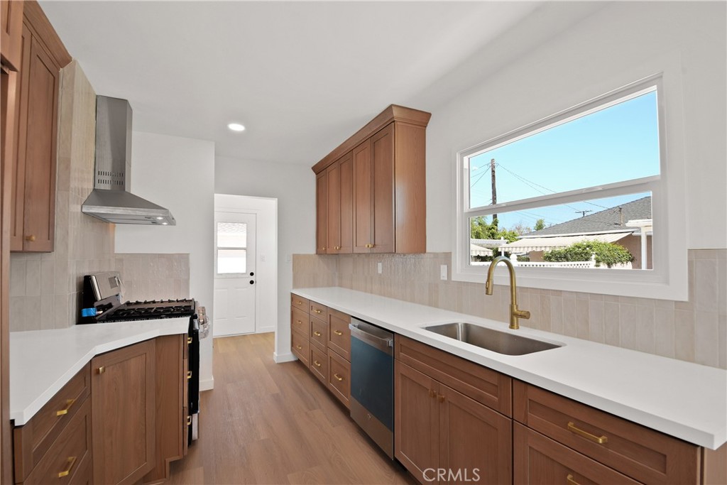 4943 Palo Verde Avenue