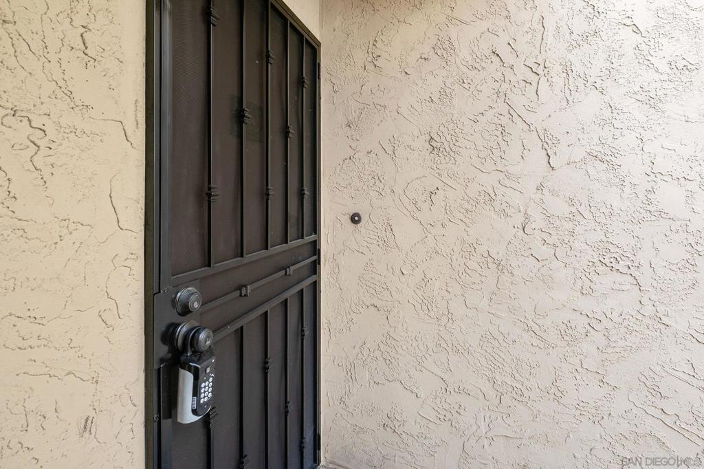 6064 RANCHO MISSION RD 454