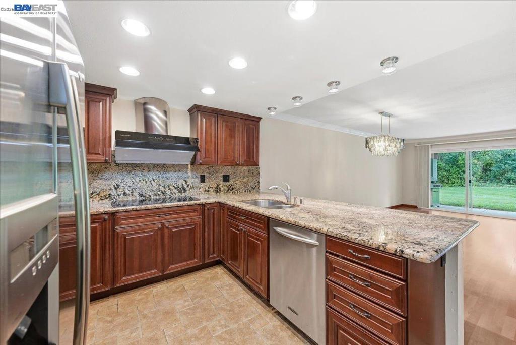 105 Rosario Ct