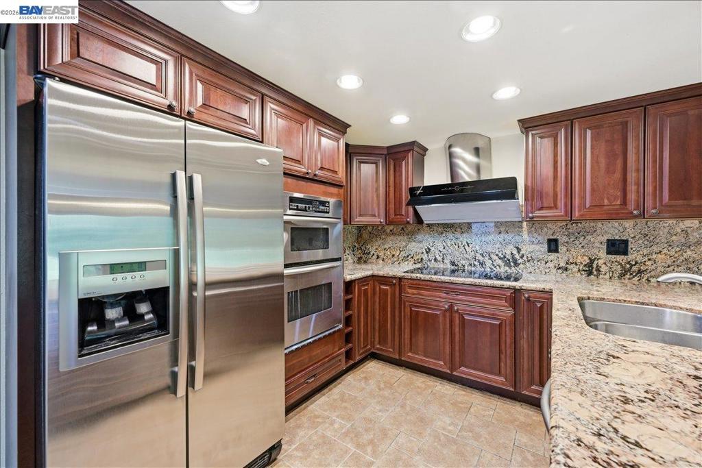 105 Rosario Ct