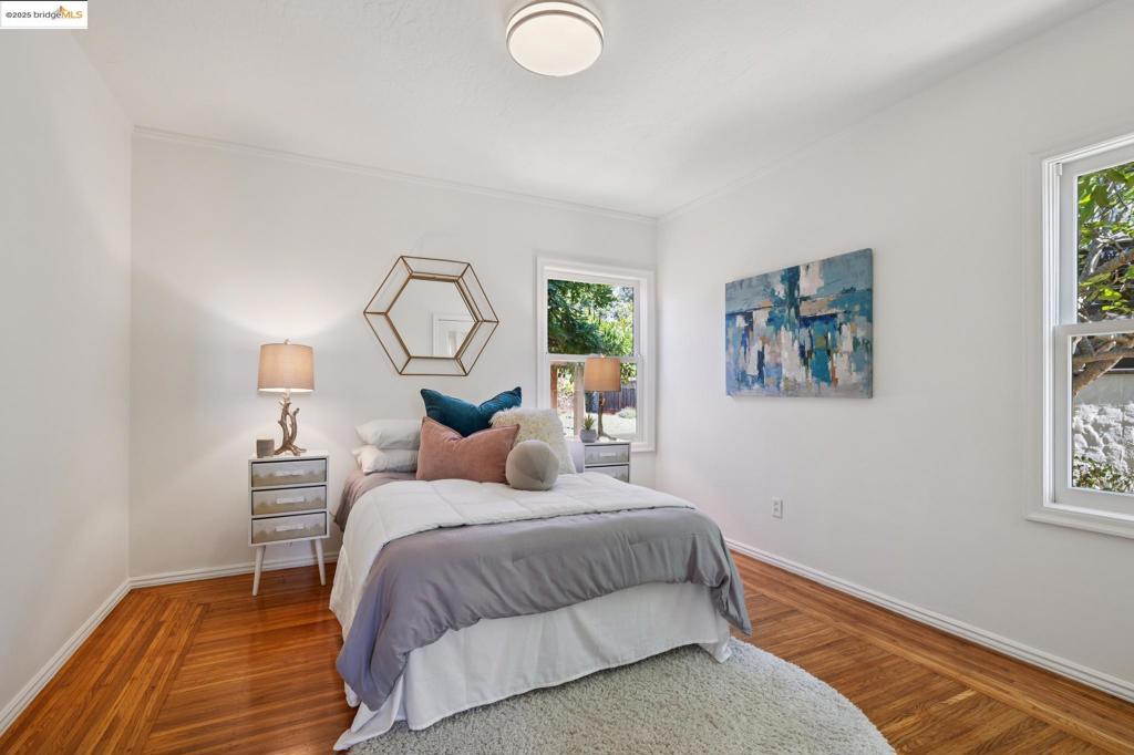 SAN PABLO PARK - Residential