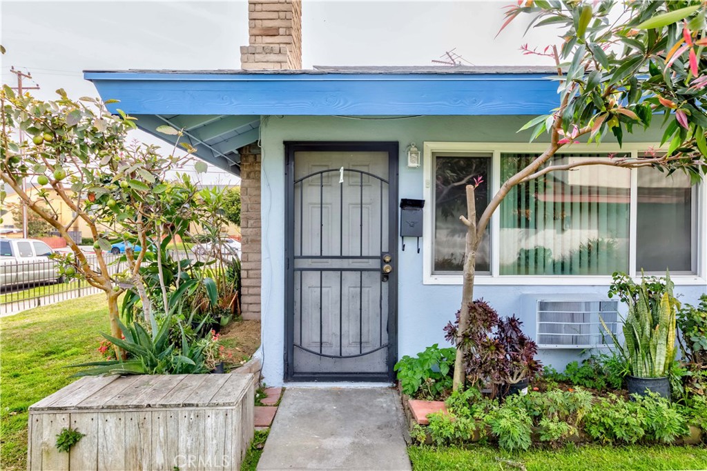 12292 Ranchero Avenue 4