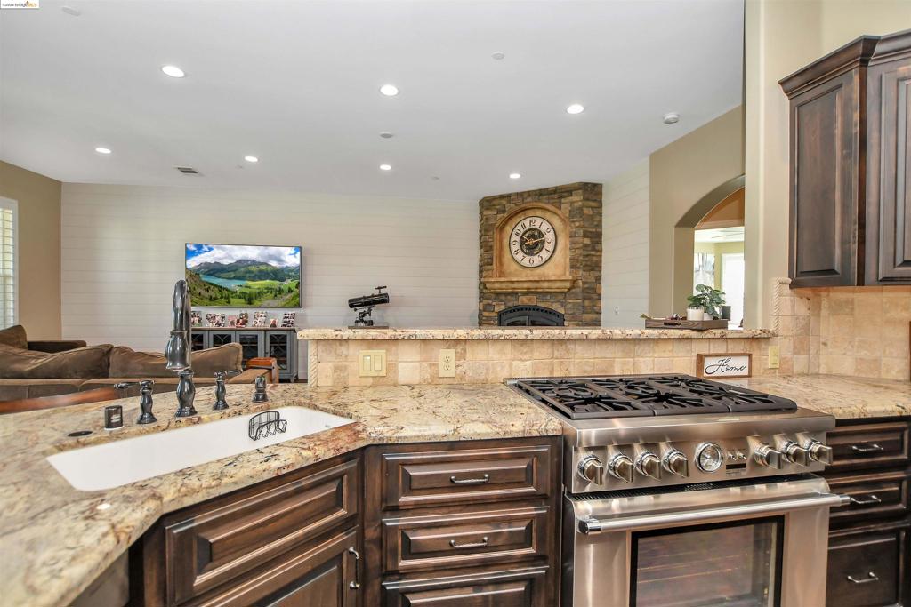 Not Listed - Residential