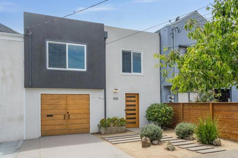 Photo of 1515 Van Dyke Avenue, San Francisco, CA 94124 (MLS # ML82044359)