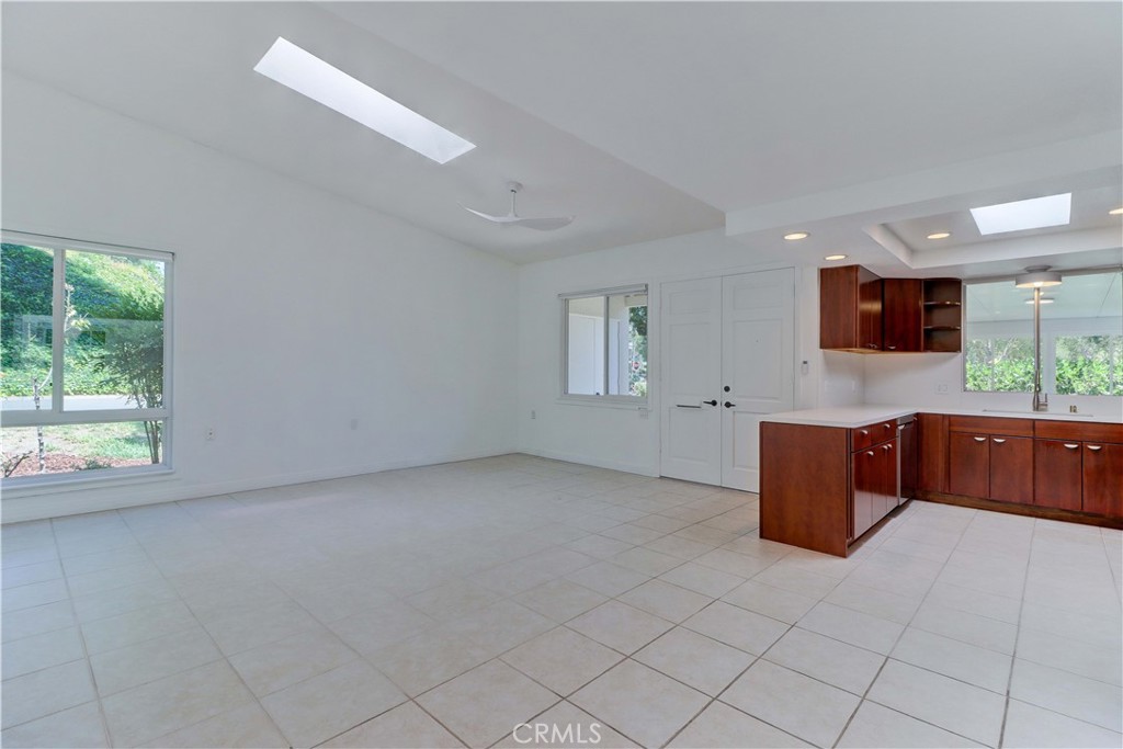 479 Calle Cadiz A