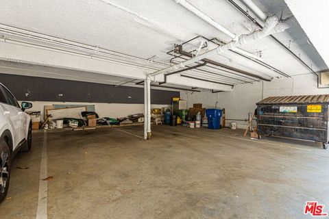 Tiny photo for 1534 S Shenandoah Street, Los Angeles, CA 90035 (MLS # 26661085)