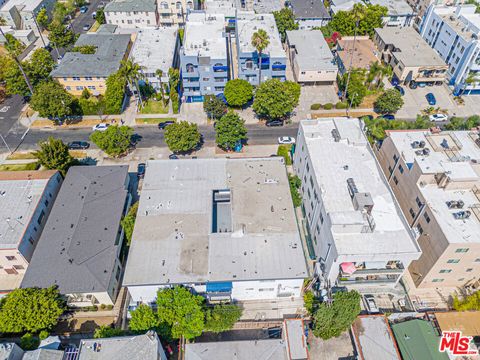 Tiny photo for 1534 S Shenandoah Street, Los Angeles, CA 90035 (MLS # 26661085)