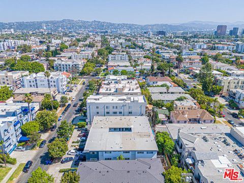 Tiny photo for 1534 S Shenandoah Street, Los Angeles, CA 90035 (MLS # 26661085)