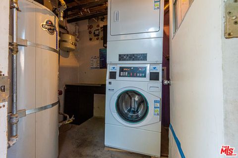 Tiny photo for 1534 S Shenandoah Street, Los Angeles, CA 90035 (MLS # 26661085)