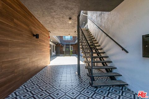 Tiny photo for 1534 S Shenandoah Street, Los Angeles, CA 90035 (MLS # 26661085)