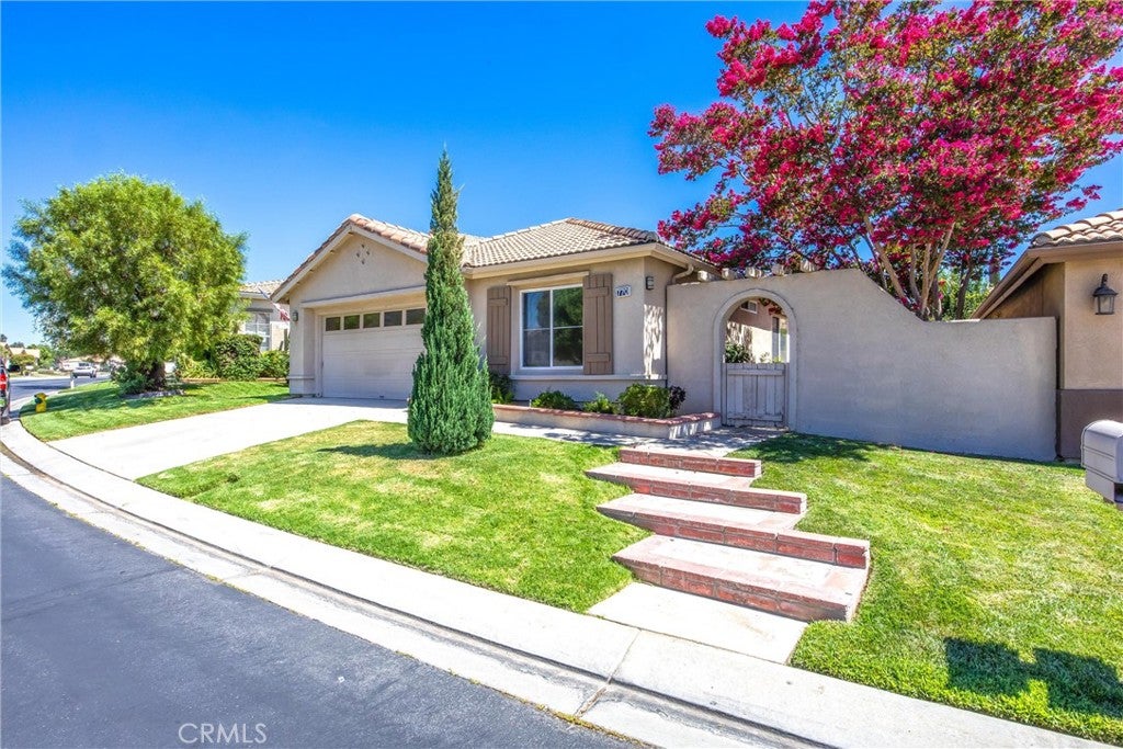770 Twin Hills Dr