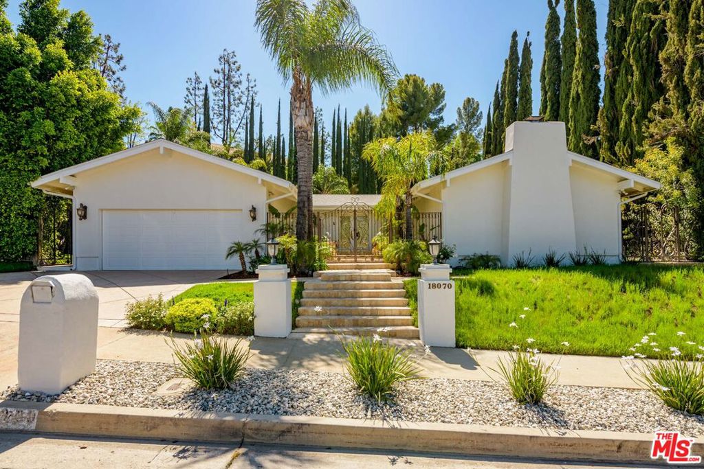 18070 Lake Encino Drive